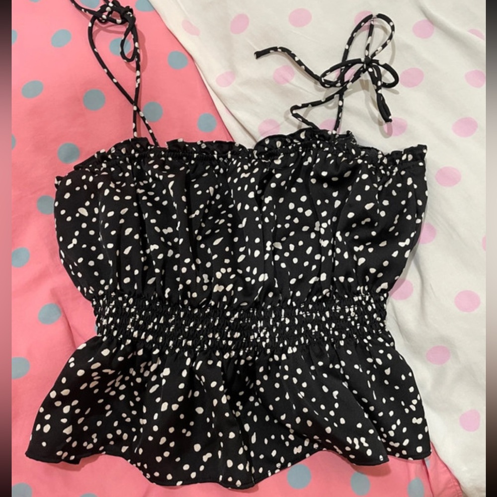 Black peplum crop top